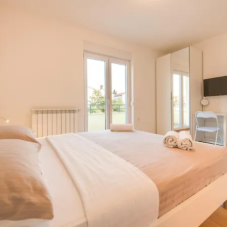 Cera Apartment