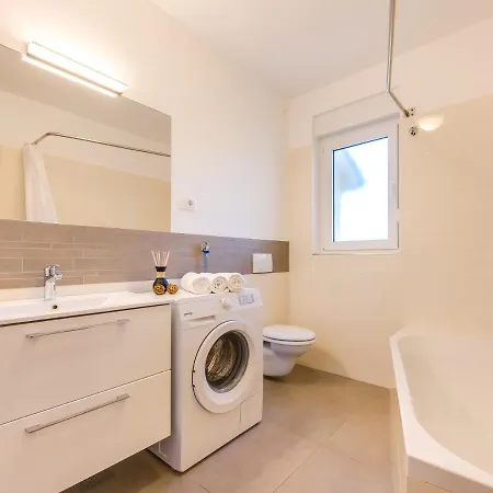 Cera Appartement *